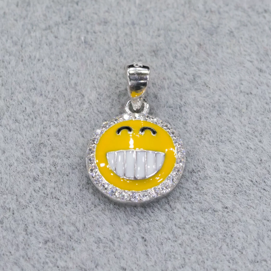 Pendente Ciondolo Di Argento 925 Emoji E Zirconi 10mm MOD3-ARGENTO 925 DESIGN ITALY | Worldofjewel.com