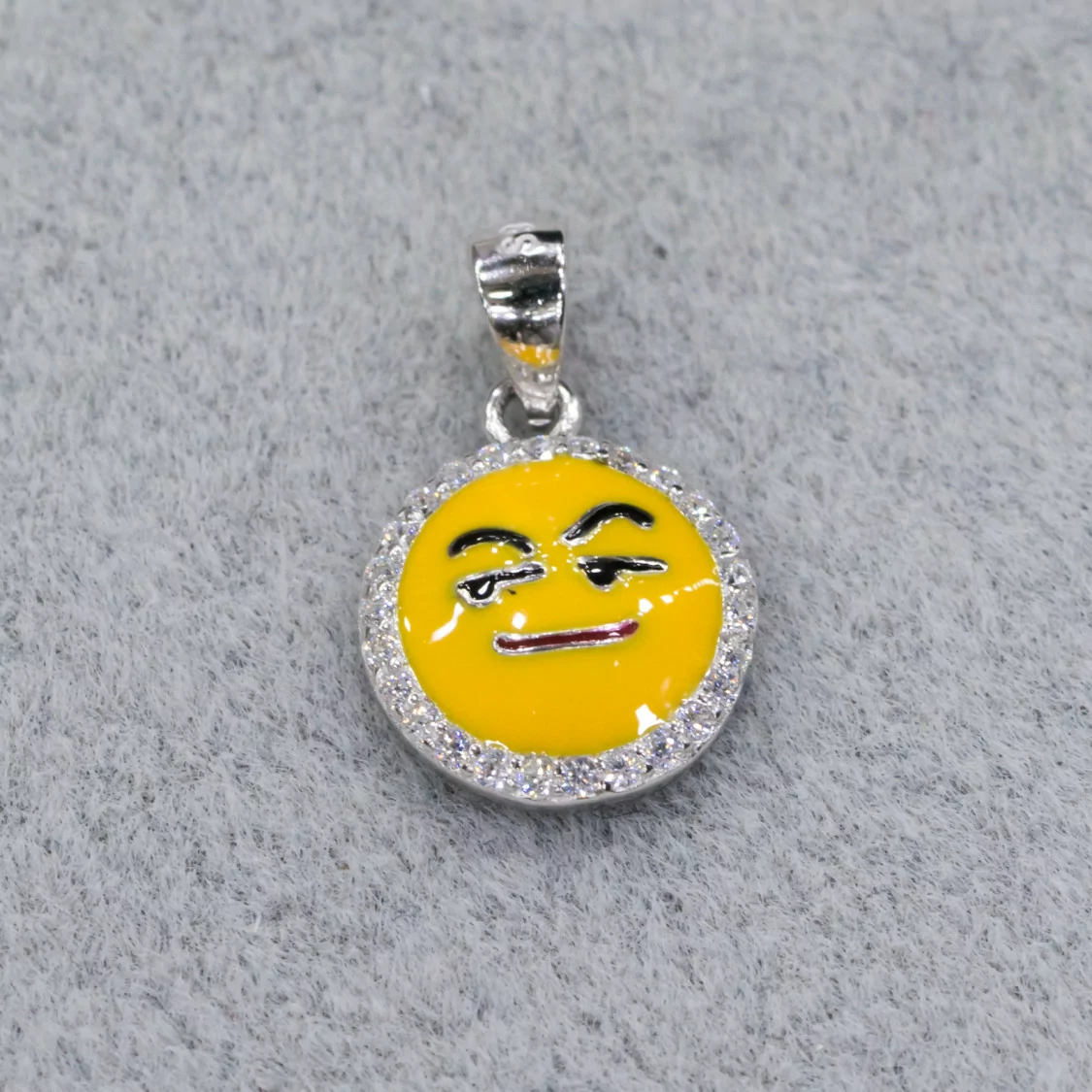 Pendente Ciondolo Di Argento 925 Emoji E Zirconi 10mm MOD6-ARGENTO 925 DESIGN ITALY | Worldofjewel.com