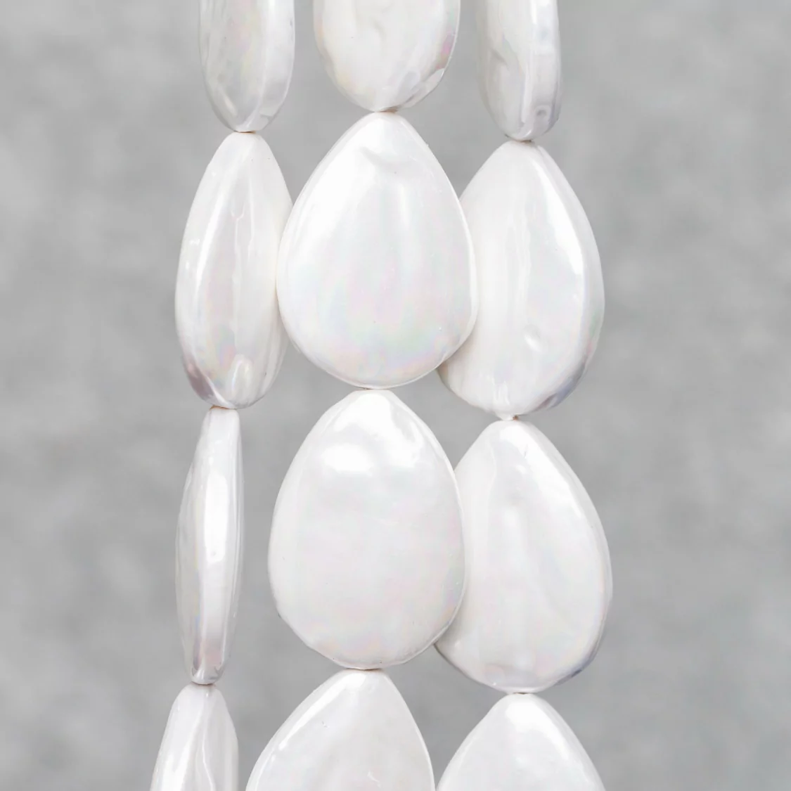 Perle Di Maiorca Bianca Gocce Piatto Barocca 20x30mm-PERLE BIANCHE | Worldofjewel.com