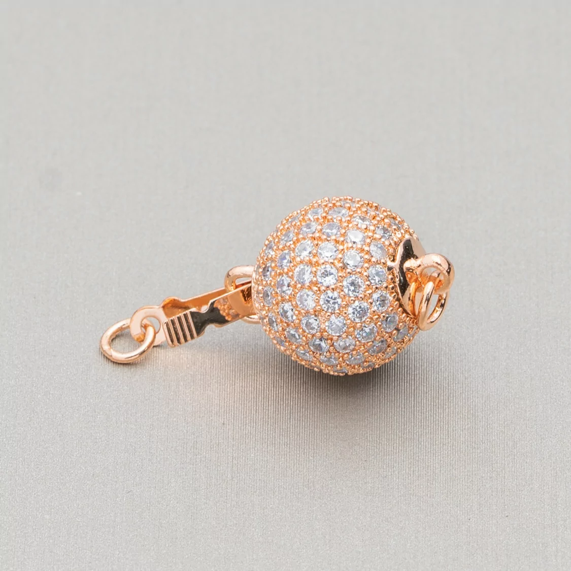 Chiusura Di Ottone Pallina Strass 8mm 5pz Oro Rosa-CHIUSURE DI OTTONE E BRONZO | Worldofjewel.com