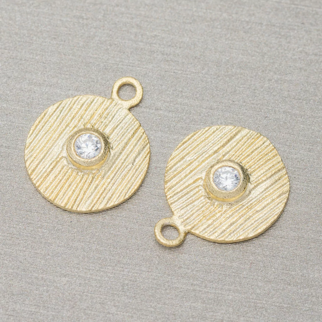 Ciondolo Pendente Di Argento 925 Coin Satinato Con Punto Luce 12x15mm 6pz Dorato-ARGENTO 925 DESIGN ITALY | Worldofjewel.com