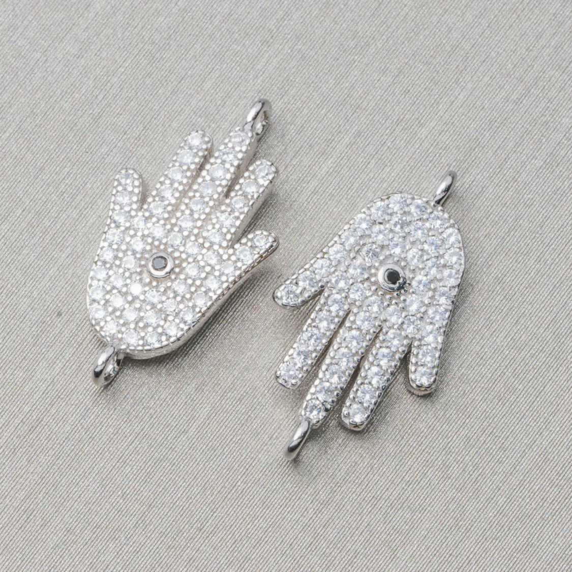 Componente Connettore Di Argento 925 Con Zirconi Mano Di Fatima Con 2 Anellini 10x14mm 6pz Rodiato-CONNETTORI PAVE' | Worldofjewel.com