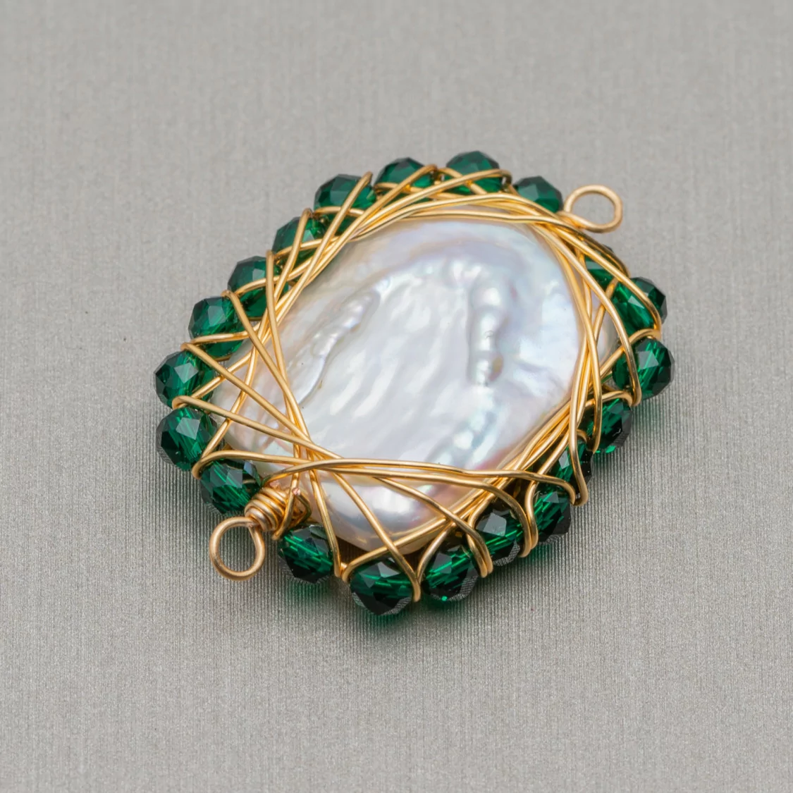 Componente Di Perle Di Fiume Con Pietre Diamond Cut Intrecciati 2pz 24x30mm Verde-COMPONENTI DI PIETRE DURE | Worldofjewel.com