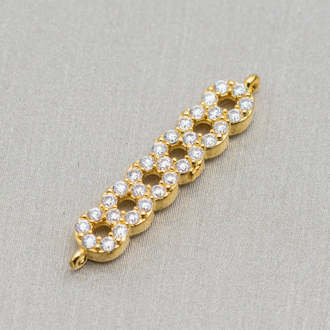 Componenti Di Ottone Con Zirconi 6 Anelli 05x22mm 10pz Dorato-CONNETTORI PAVE' | Worldofjewel.com