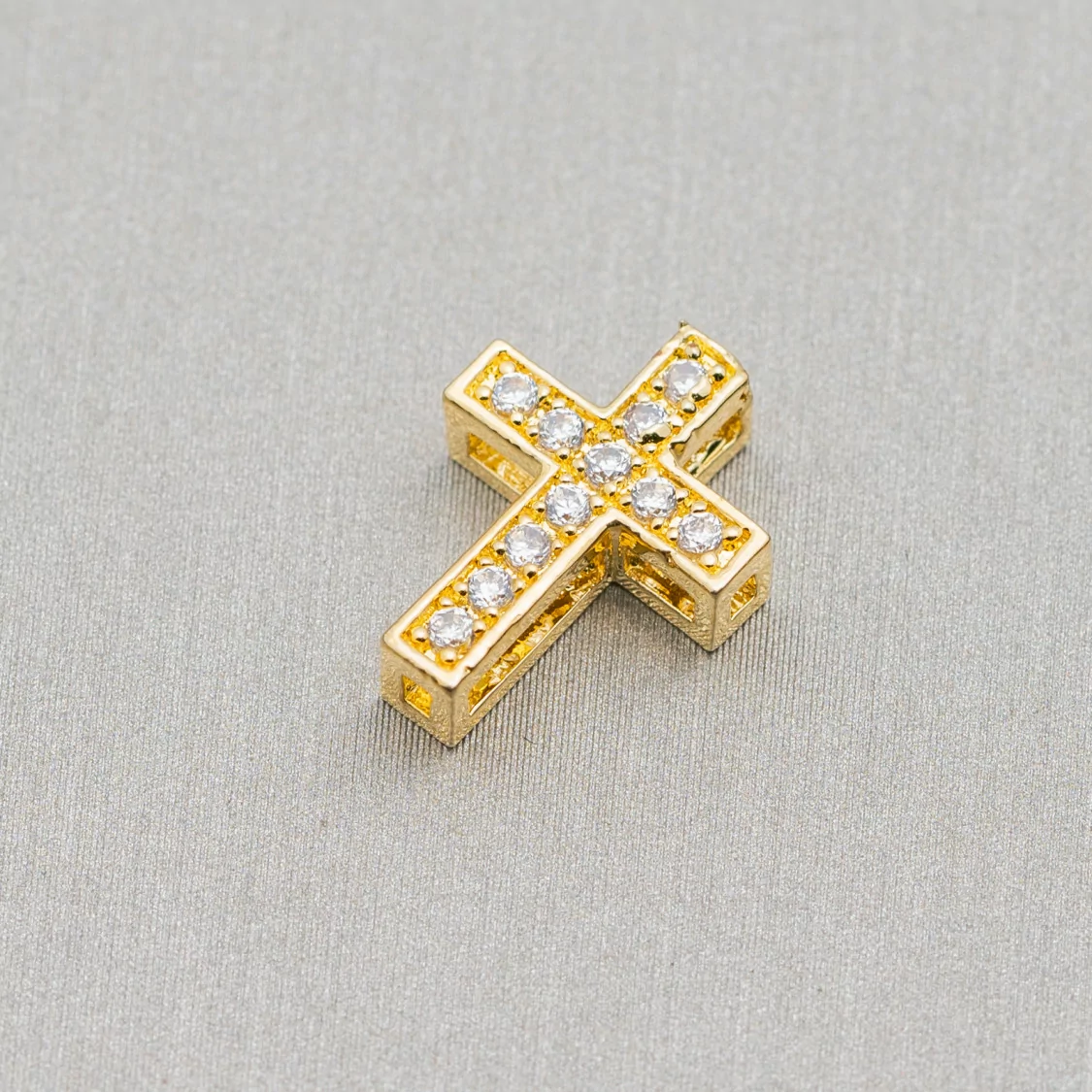 Componenti Di Ottone Con Zirconi Croce 10x13mm 20pz Dorato-CONNETTORI PAVE' | Worldofjewel.com