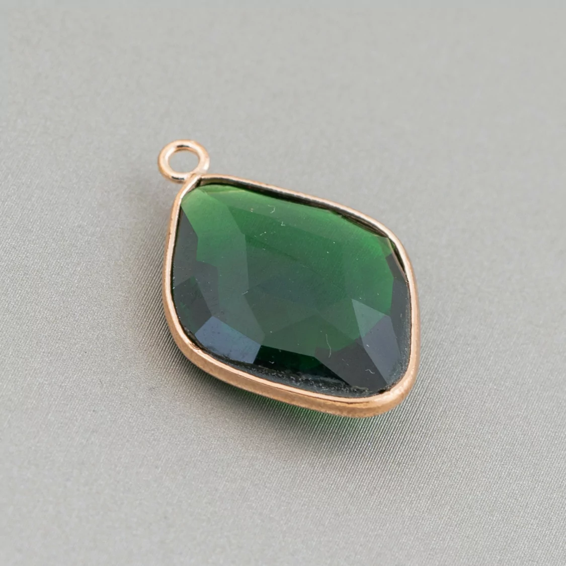 Connettore Componente Cabochon Incastonato Di Cristalli Rombo 17x22mm Con 1 Anellino 10pz Oro Rosa Verde- ROMBO | Worldofjewel.com