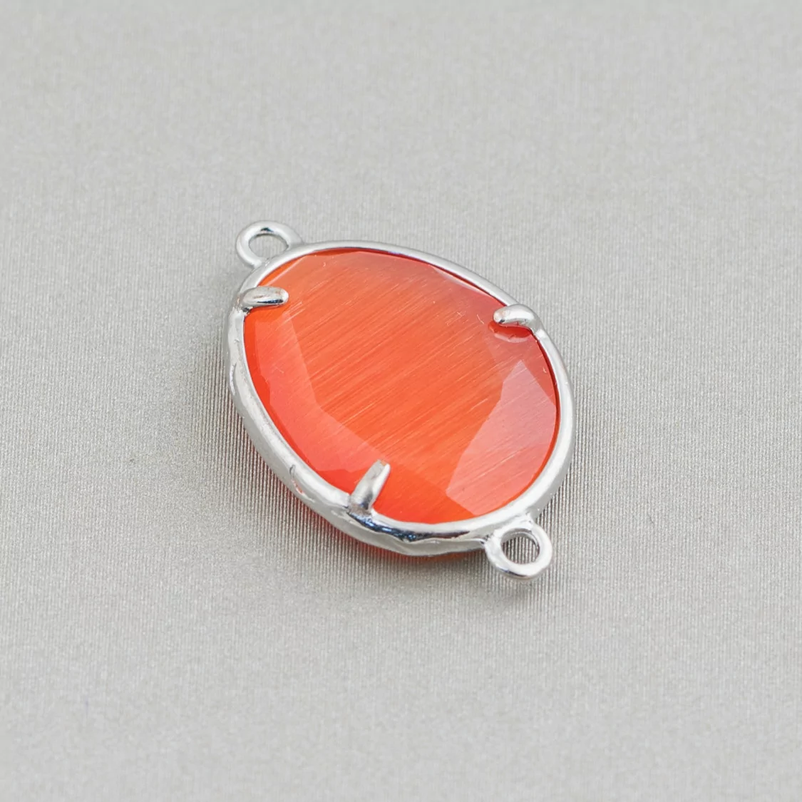 Connettore Componente Di Ottone Con Occhio Di Gatto Incastonati Irregolare 15x20mm 2 Anellini 10pz Rodiato Arancio Intenso- IRREGOLARI | Worldofjewel.com