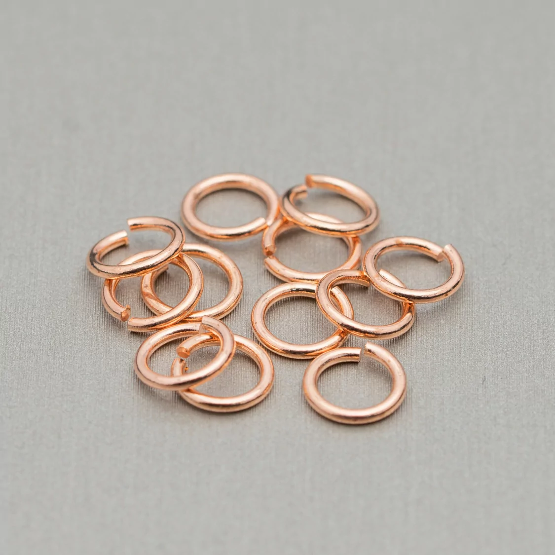 Contromaglia Anellini Di Ottone Aperti Spessore 0,9mm DiaMetro 6mm 100gr 1200pz Oro Rosa-ANELLINI APERTI | Worldofjewel.com