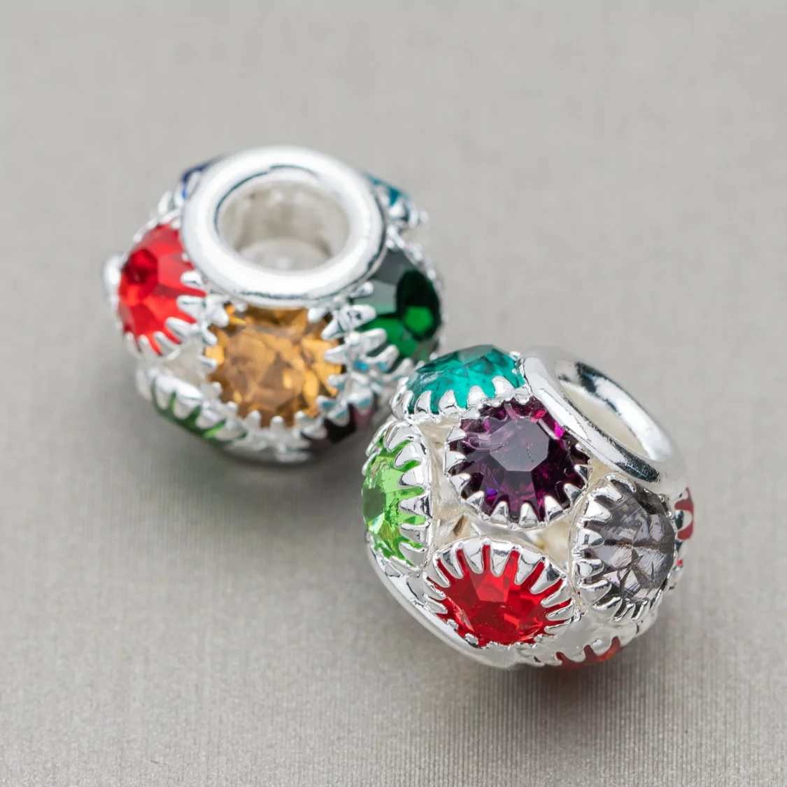 Distanziatore Palline Di Ottone E Strass 10mm Foro Largo 40pz Multicolor Argentato-PALLINE STRASS | Worldofjewel.com