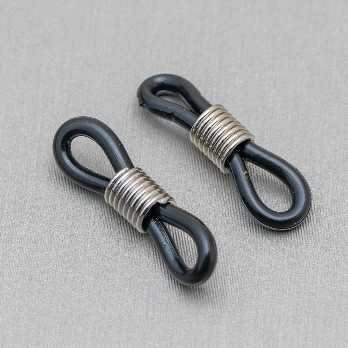 Gommini Per Occhiali Lunghezza 20mm 100pz-VARIE | Worldofjewel.com