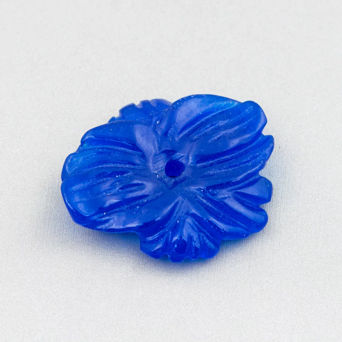 Componente Di Giada Burma Inciso Piastra 1pz Fiore 35x30mm Blu-COMPONENTI DI GIADA BURMA | Worldofjewel.com