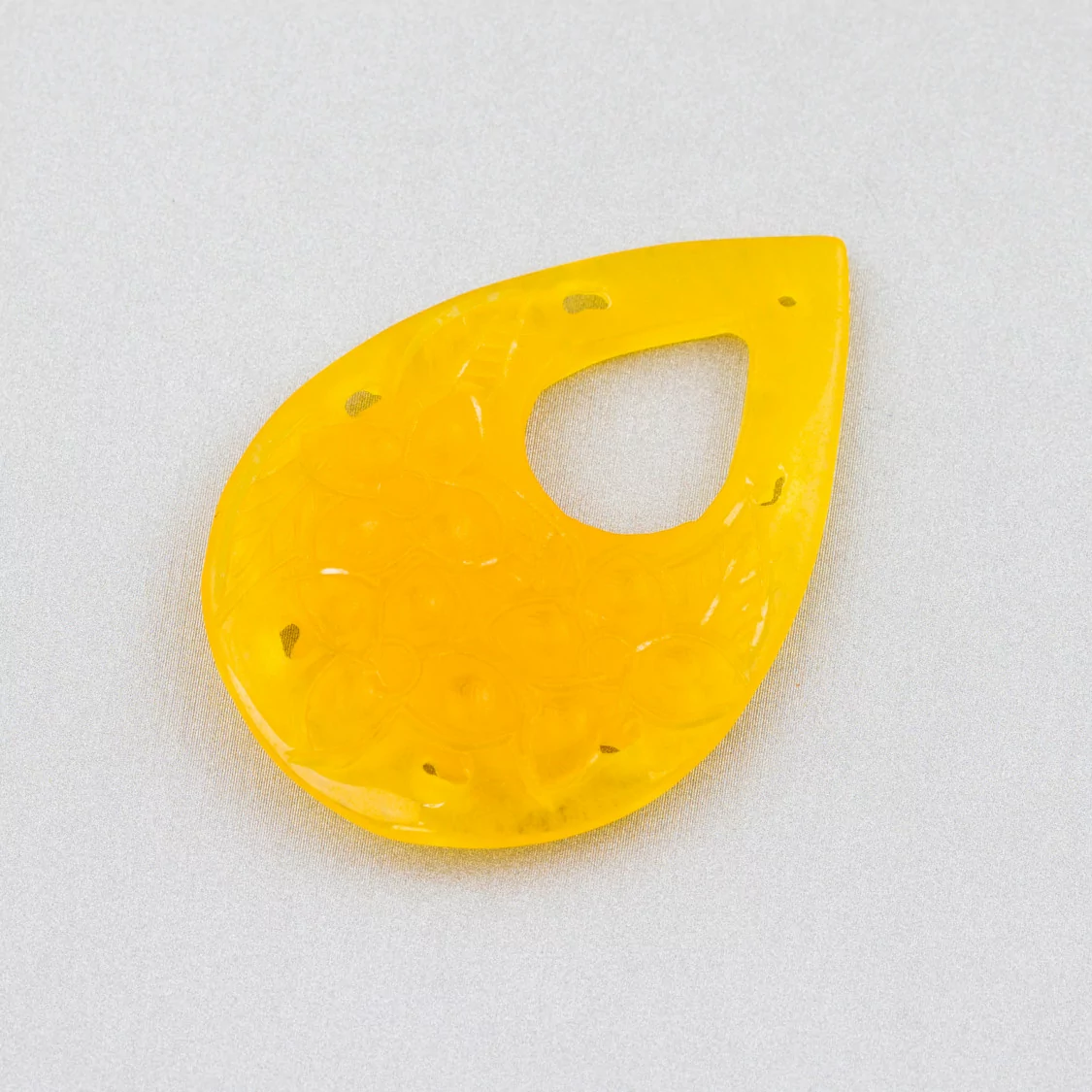 Componente Di Giada Burma Inciso Piastra 1pz Goccia 35x55mm Giallo-COMPONENTI DI GIADA BURMA | Worldofjewel.com