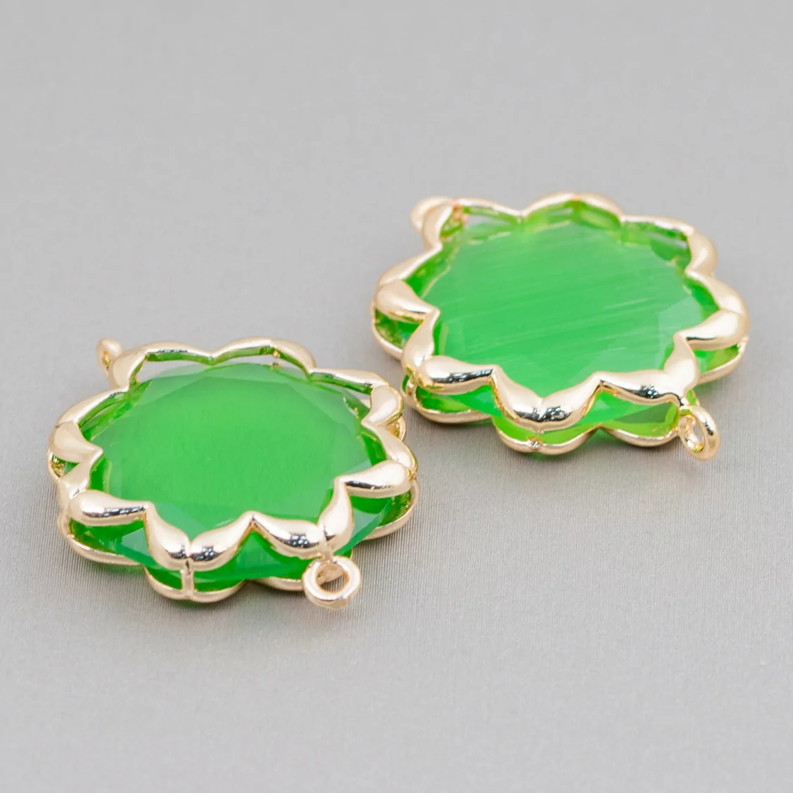 Connettore Componente Di Ottone Con Occhio Di Gatto Stella Del Mattino 25mm 4pz Verde- STELLA DEL MATTINO | Worldofjewel.com