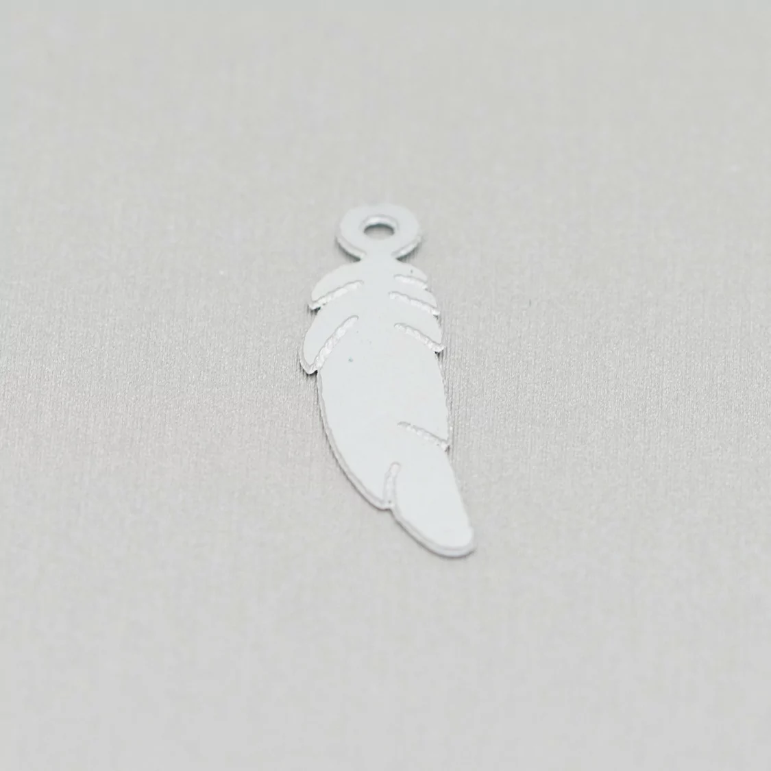 Componente Di Acciaio Piuma Pendente 06x23mm 120pz-CONNETTORI LISCI | Worldofjewel.com