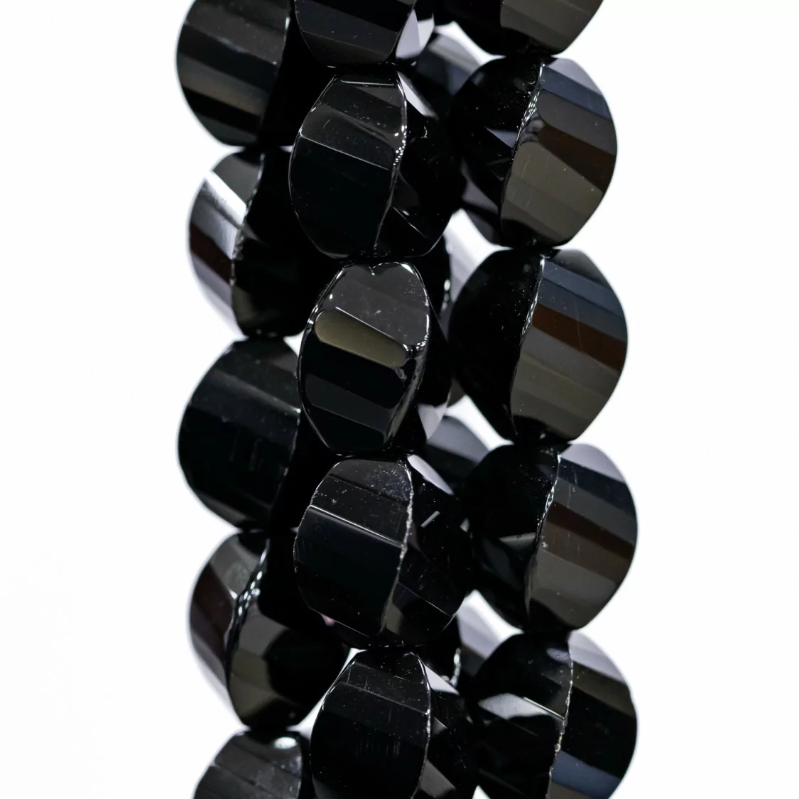 Onice Ovale Twist Sfaccettato 10x14mm-ONICE LUCIDO | Worldofjewel.com