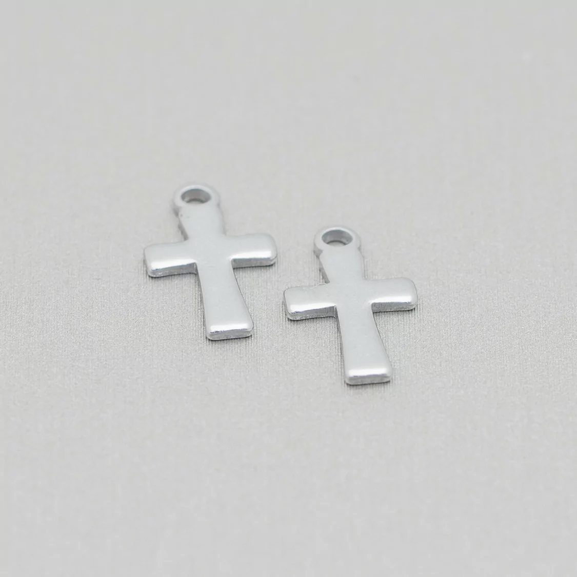 Componente Pendente Di Acciaio 316 Croce Pendente 08x15mm 100pz-CIONDOLI DI ACCIAIO | Worldofjewel.com