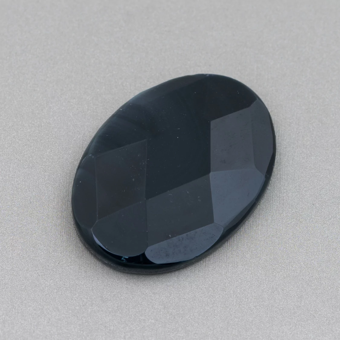 Componente Cabochon Grande Ovale Sfaccettato 30x40mm 1pz Agata Nera- CABOCHON GRANDI | Worldofjewel.com