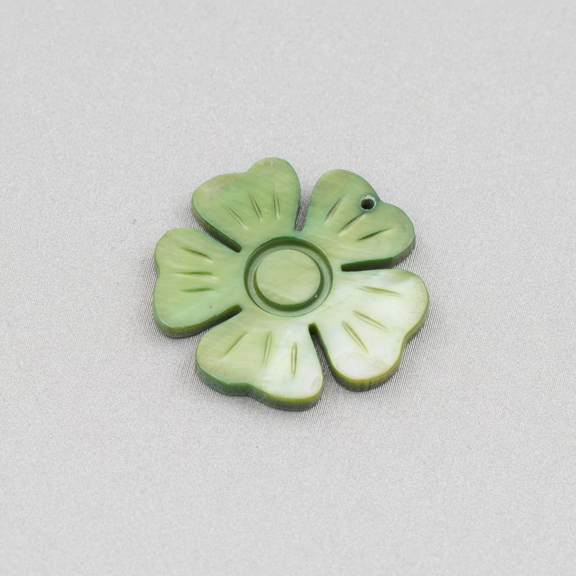 Componente Pendente Di Madreperla Piatta Inciso 25mm 4pz Verde-COMPONENTI DI PIETRE DURE | Worldofjewel.com