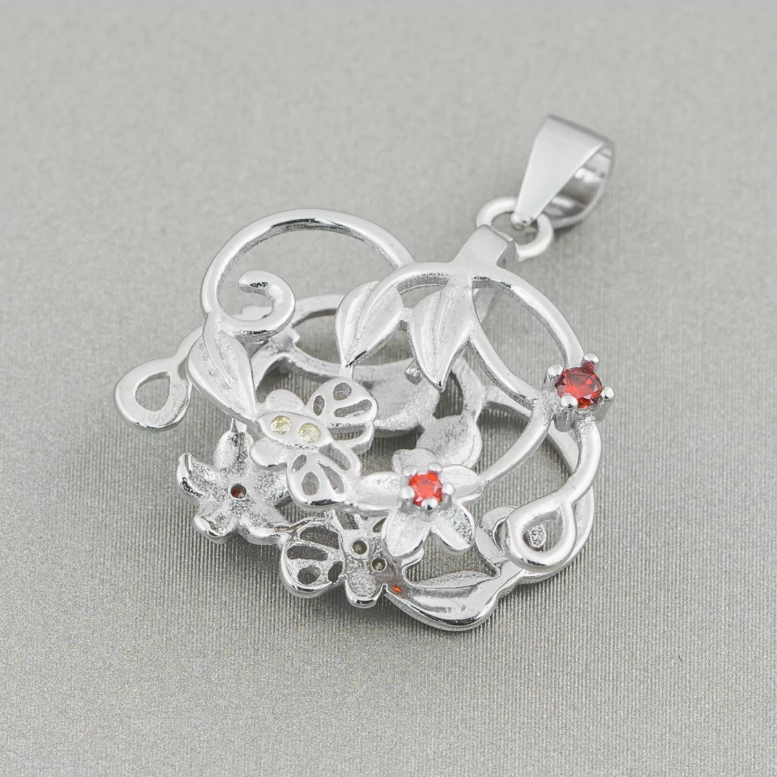 Gancio Per Pendente Di Argento 925 Con Zirconi Fiori E Farfalle 22x25mm 2pz Rodiato Rosso-BASI PER PENDENTI | Worldofjewel.com