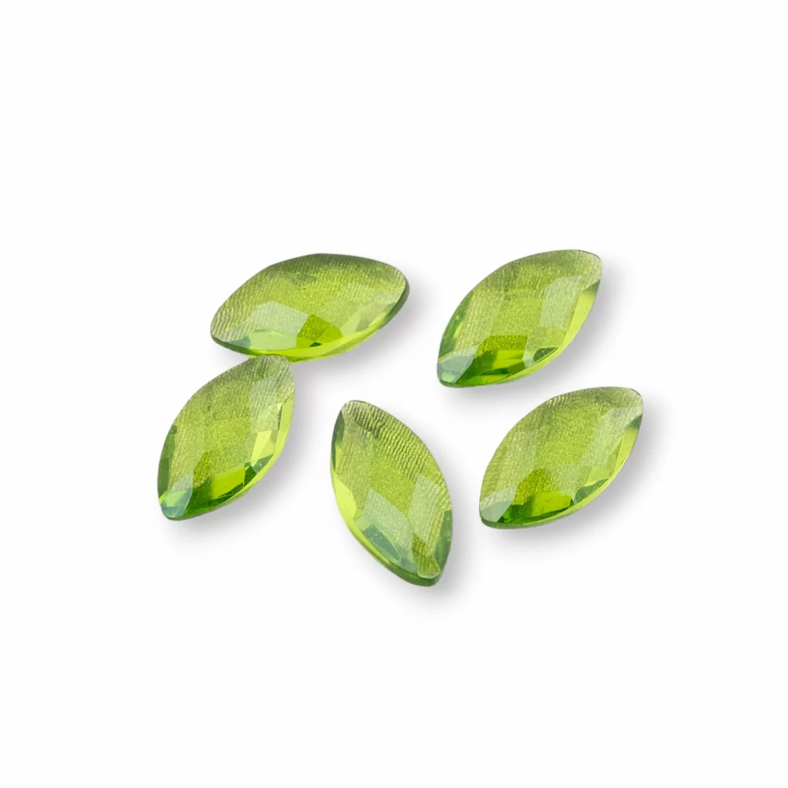 Componente Cabochon Pietra Idrotermale Peridoto Riso 6x12mm 10pz- CABOCHON TERMODIFFUSO | Worldofjewel.com