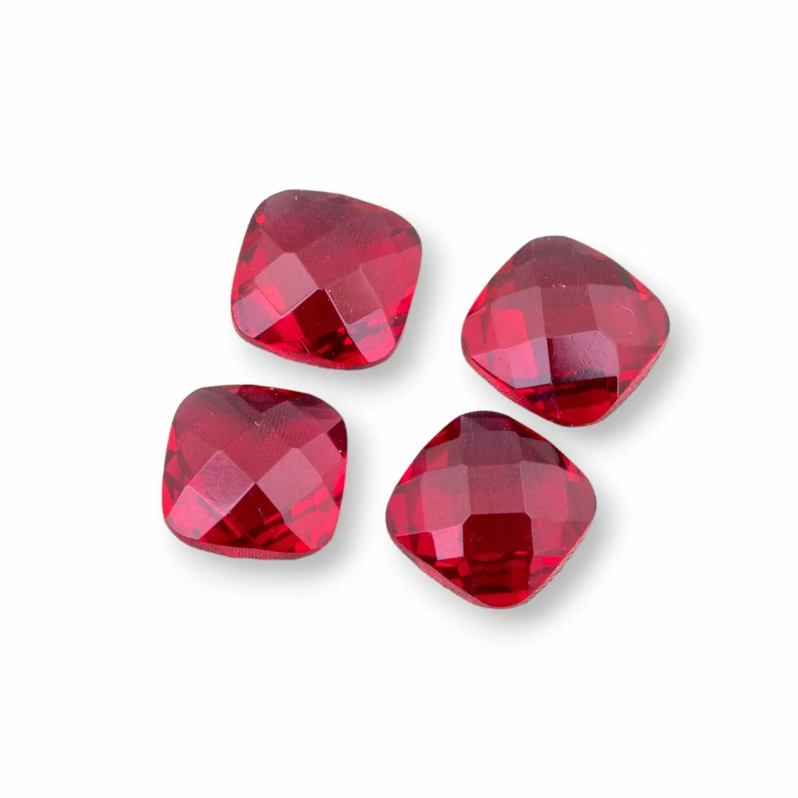 Componente Cabochon Pietra Idrotermale Ruby Quadrato 8mm 6pz- CABOCHON TERMODIFFUSO | Worldofjewel.com