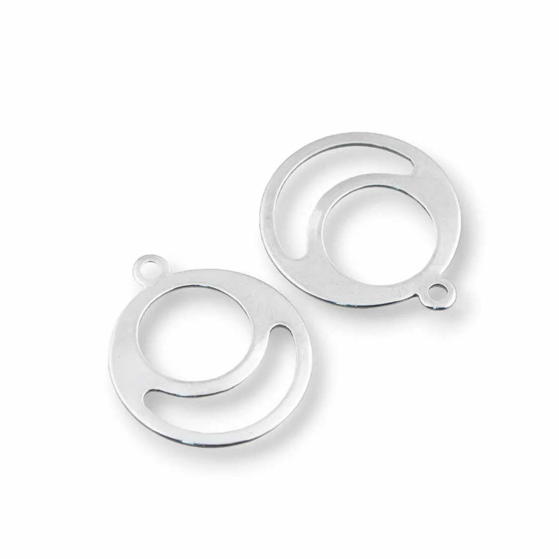 Componente Di Acciaio Tondo Forato Pendente 16mm 72pz-CONNETTORI LISCI | Worldofjewel.com