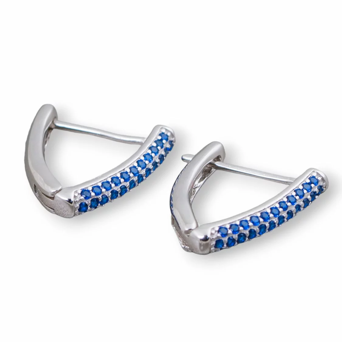 Orecchini Perno Chiuso Di Argento 925 Con Zirconi Micropave' Triangolo 14x16mm 2 Paia Rodiato Blu-ARGENTO 925 DESIGN ITALY | Worldofjewel.com