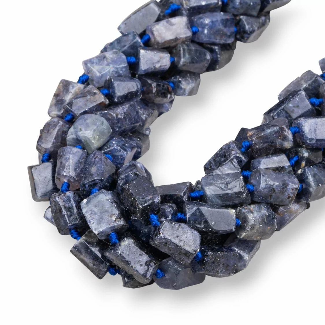 Iolite Scuro Grezzo Cilindro Sasso Irregolare 6-8x9-12mm-IOLITE | Worldofjewel.com