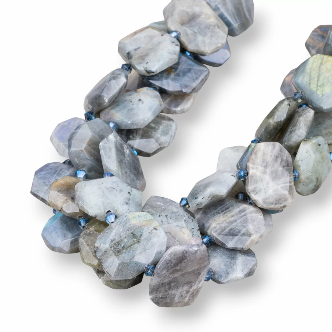 Labradorite Irregolare Piatto Sfaccettato 25-20mm-LABRADORITE GRIGIO | Worldofjewel.com