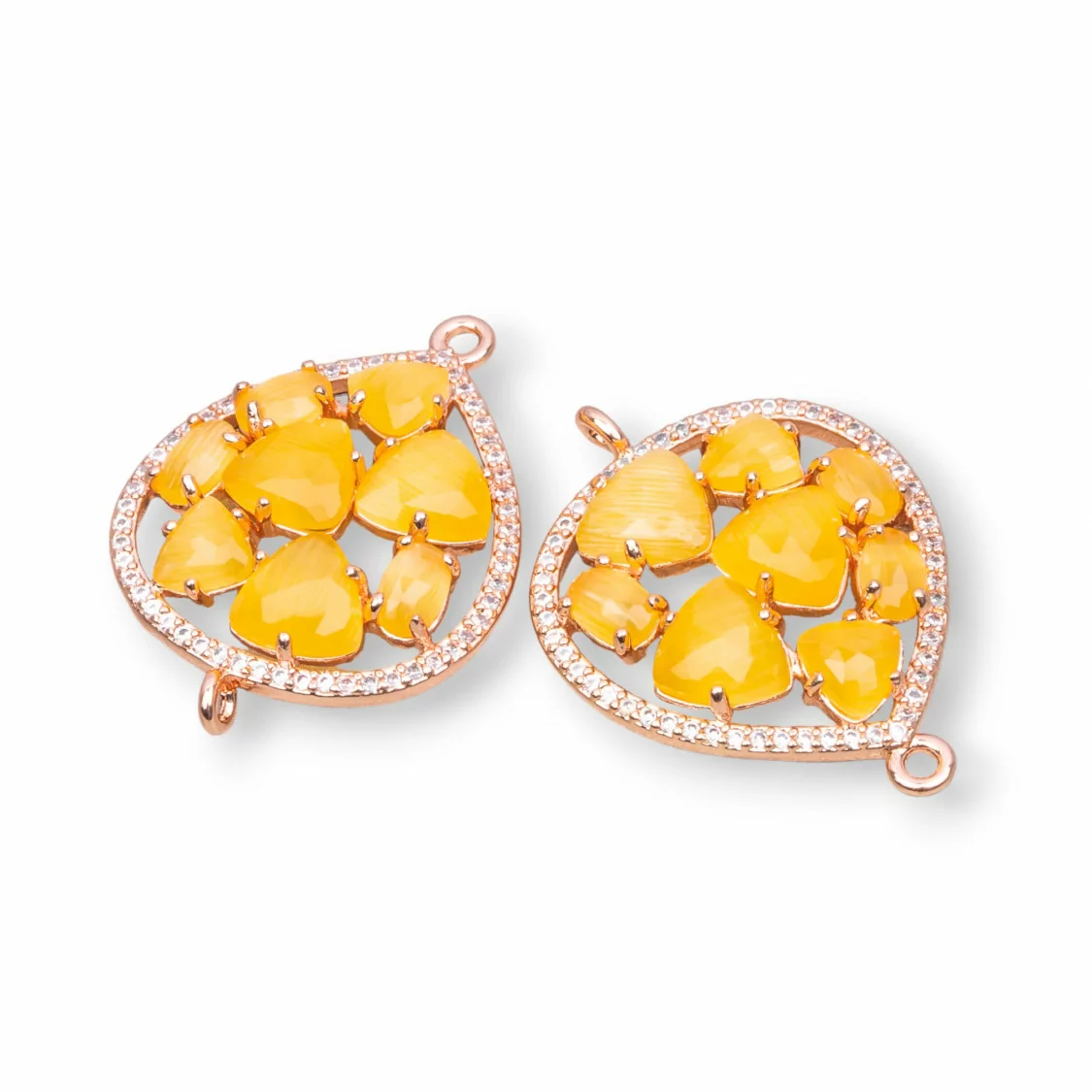 Connettore Componente Di Ottone a Goccia Con Occhio Di Gatto Incastonato E Zirconi 25x34mm 4pz Oro Rosa Giallo- GOCCE MULTICRISTALLO | Worldofjewel.com