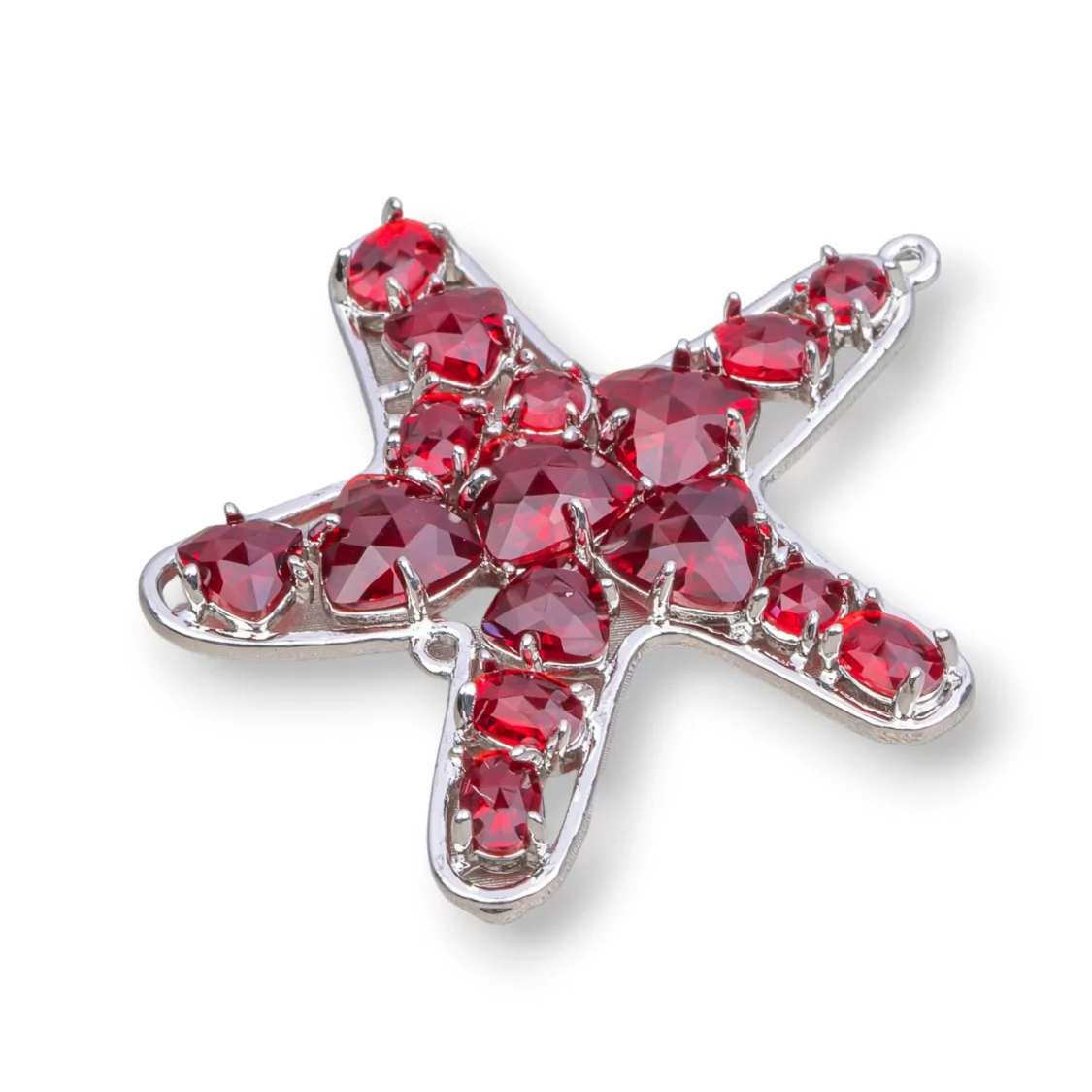 Connettore Componente Di Ottone A Stella Marina Con Occhio Di Gatto Incastonato 43x46mm 4pz Rodiato Rosso- STELLA MARINA MULTICRISTALLO | Worldofjewel.com