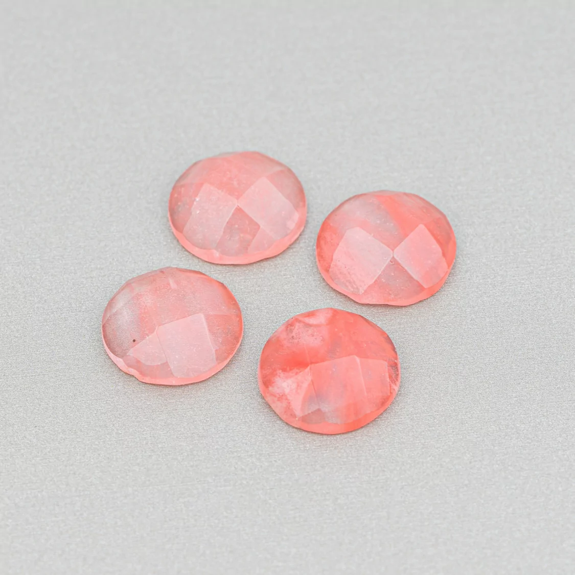 Cabochon di Cristallo Tondo Sfaccettato 15mm 10pz- CABOCHON DI CRISTALLI | Worldofjewel.com