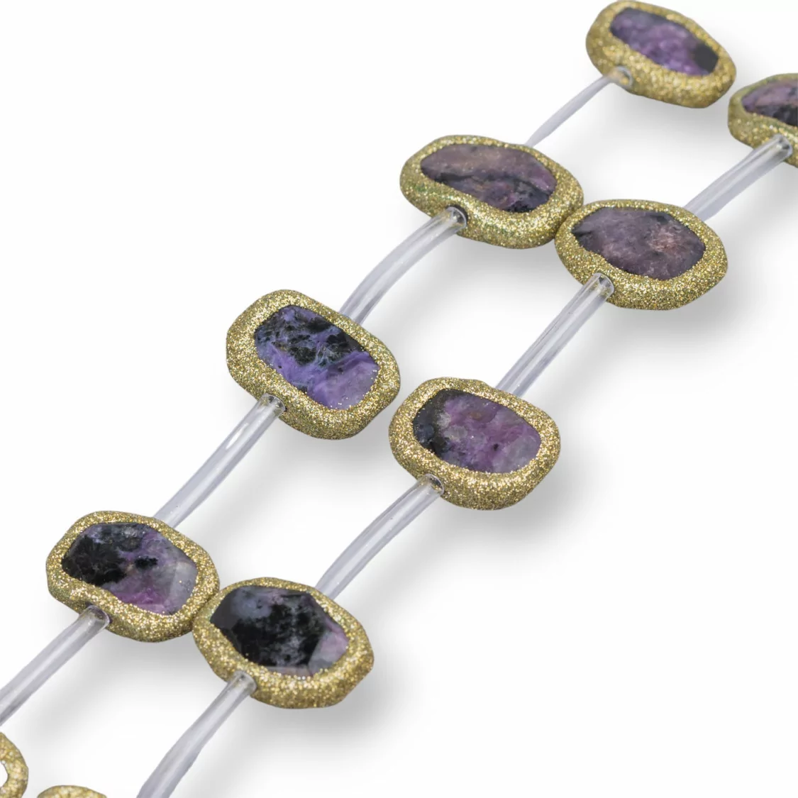 Perline A Filo Glitterate Di Sugilite Irregolare Piatto 15-22mm 10pz-PERLINE GLITTERATE | Worldofjewel.com