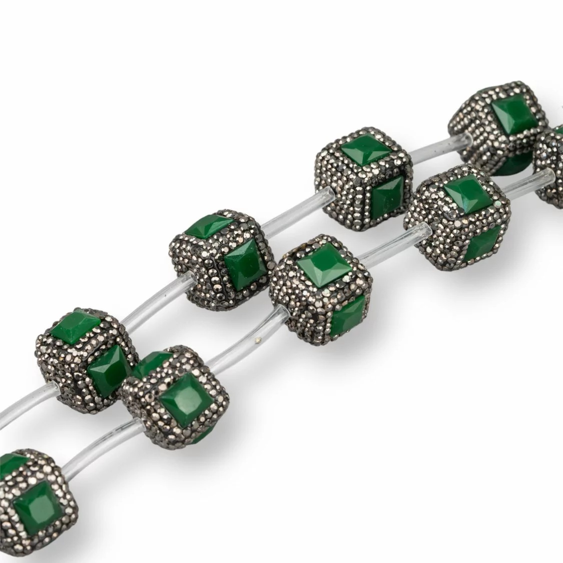 Perline a Filo Di Marcasite Strass Cubo Con Pietre 18mm 10pz Nero Verde Smeraldo-PERLINE CON MARCASITE STRASS | Worldofjewel.com