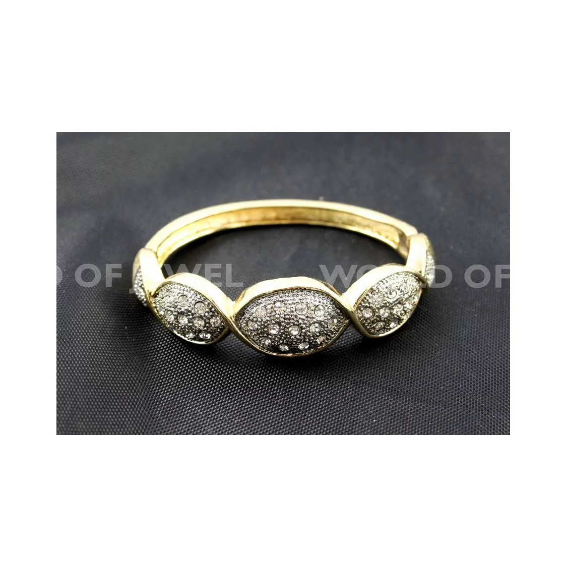 Bracciale Rigido Di Ottone Con Strass - Dorato-BRACCIALI BRONZO E OCCHIO DI GATTO | Worldofjewel.com