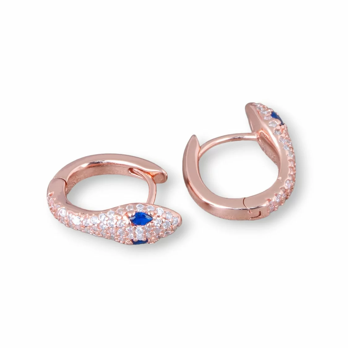 Orecchini Perno Chiuso Di Argento 925 Con Zirconi Micropave' Cerchietto A Serpente 13x17mm 1 Paio Oro Rosa Bianco Occhi Blu-ARGENTO 925 DESIGN ITALY | Worldofjewel.com