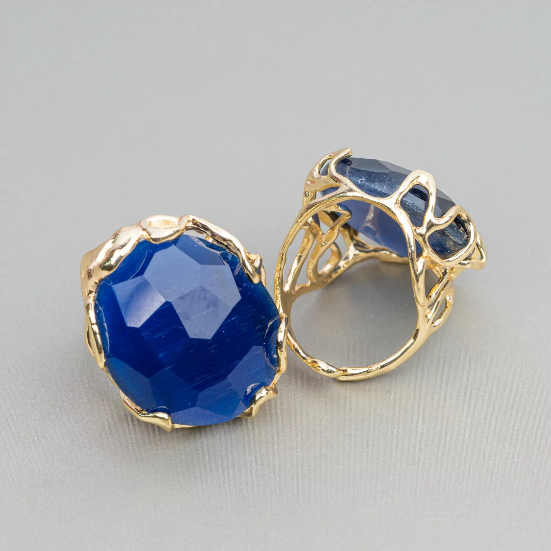 Anello Di Bronzo Collezione AURORA 28x32mm Con Occhio Di Gatto Misura Regolabile Dorato Blu Scuro-ANELLI BRONZO CON PIETRE INCASTONATE | Worldofjewel.com