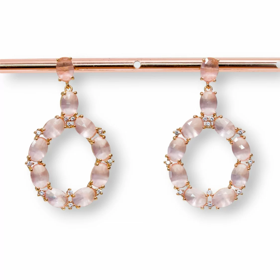 Orecchini Di Bronzo A Perno Con Occhio Di Gatto Incastonato Ovale Con Zirconi 25,5x42mm Dorato Rosa-BRONZO CRYSTAL | Worldofjewel.com