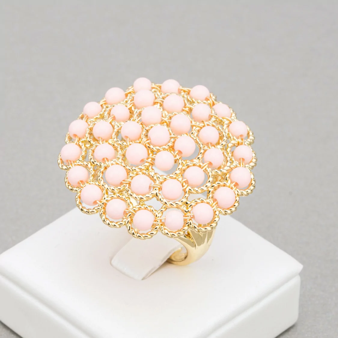 Anello Di Bronzo Con Perline Di Pietre Dure Ammagliate 30mm Misura Regolabile Pasta Di Corallo Rosa-ANELLI BRONZO CON PIETRE INCASTONATE | Worldofjewel.com