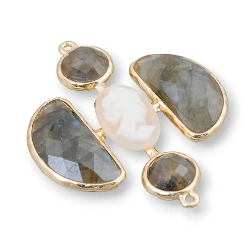 Connettore Componente Di Ottone Con Pietre Incastonate A Croce Con Cammeo E 2 Anellini 36x43mm 1pz Labradorite- A CROCE | Worldofjewel.com