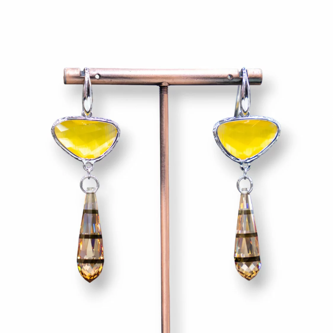 Orecchini A Monachella Di Argento 925 Con Componente Di Bronzo Con Occhi Di Gatto E Zirconi A Goccia 20x64mm Giallo-ORECCHINI 925 SILVER HANDMADE | Worldofjewel.com