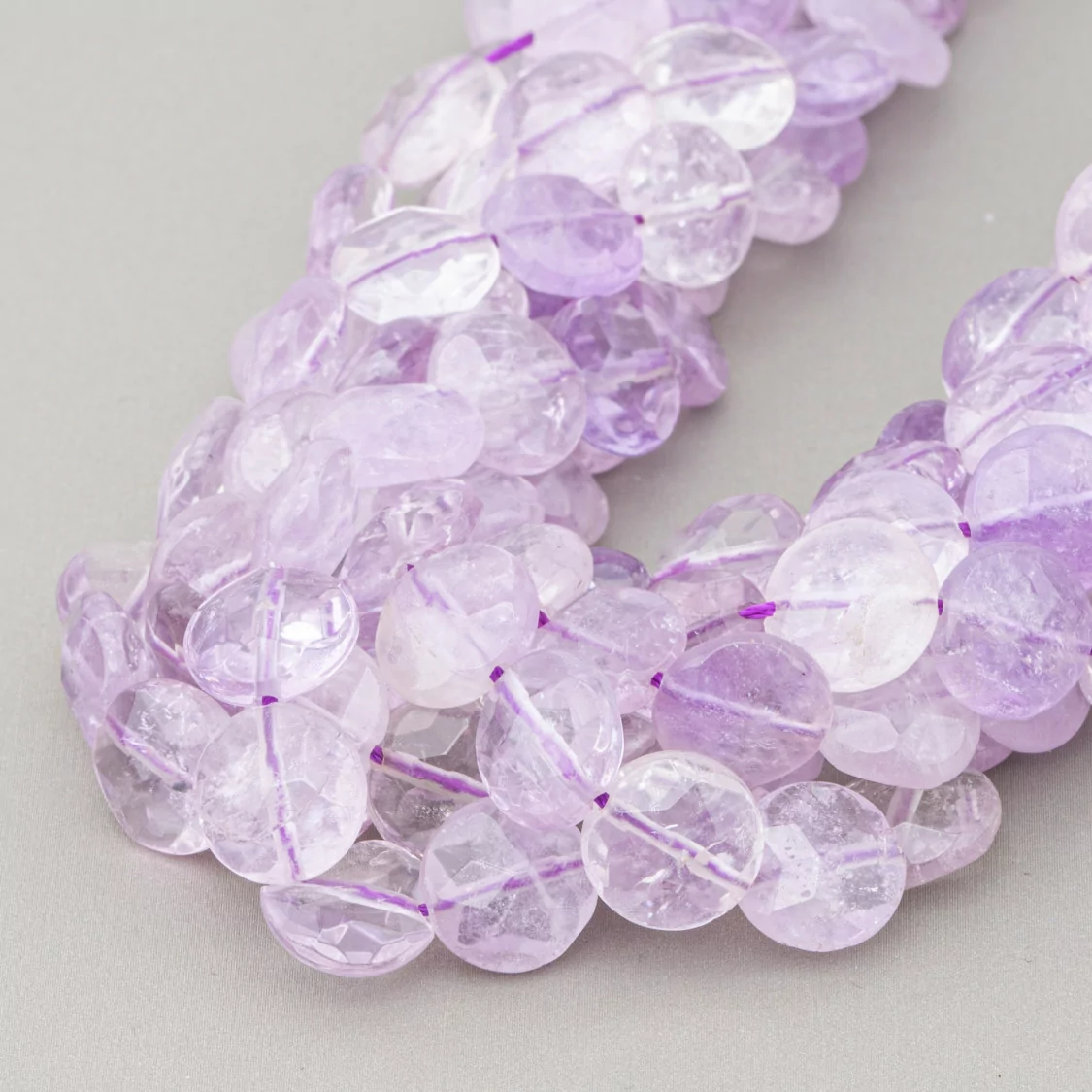 Ametista Lavanda Clear Tondo Piatto Sfaccettato 18mm-AMETISTA CHIARA | Worldofjewel.com