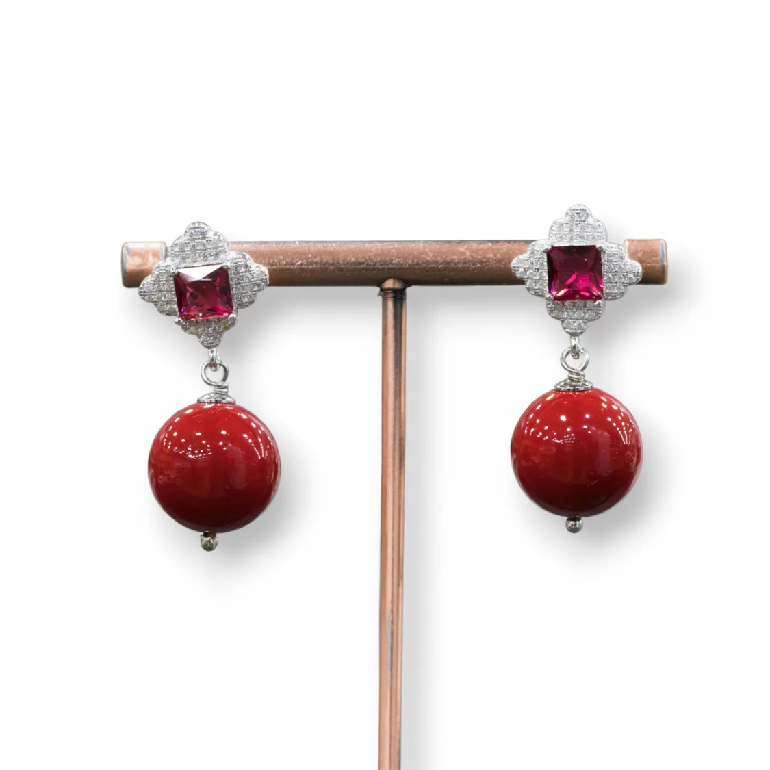 Orecchini Di Argento 925 A Perno Con Zirconi E Perle Di Maiorca Tondo 14x35mm Rosso-ARGENTO 925 DESIGN ITALY | Worldofjewel.com