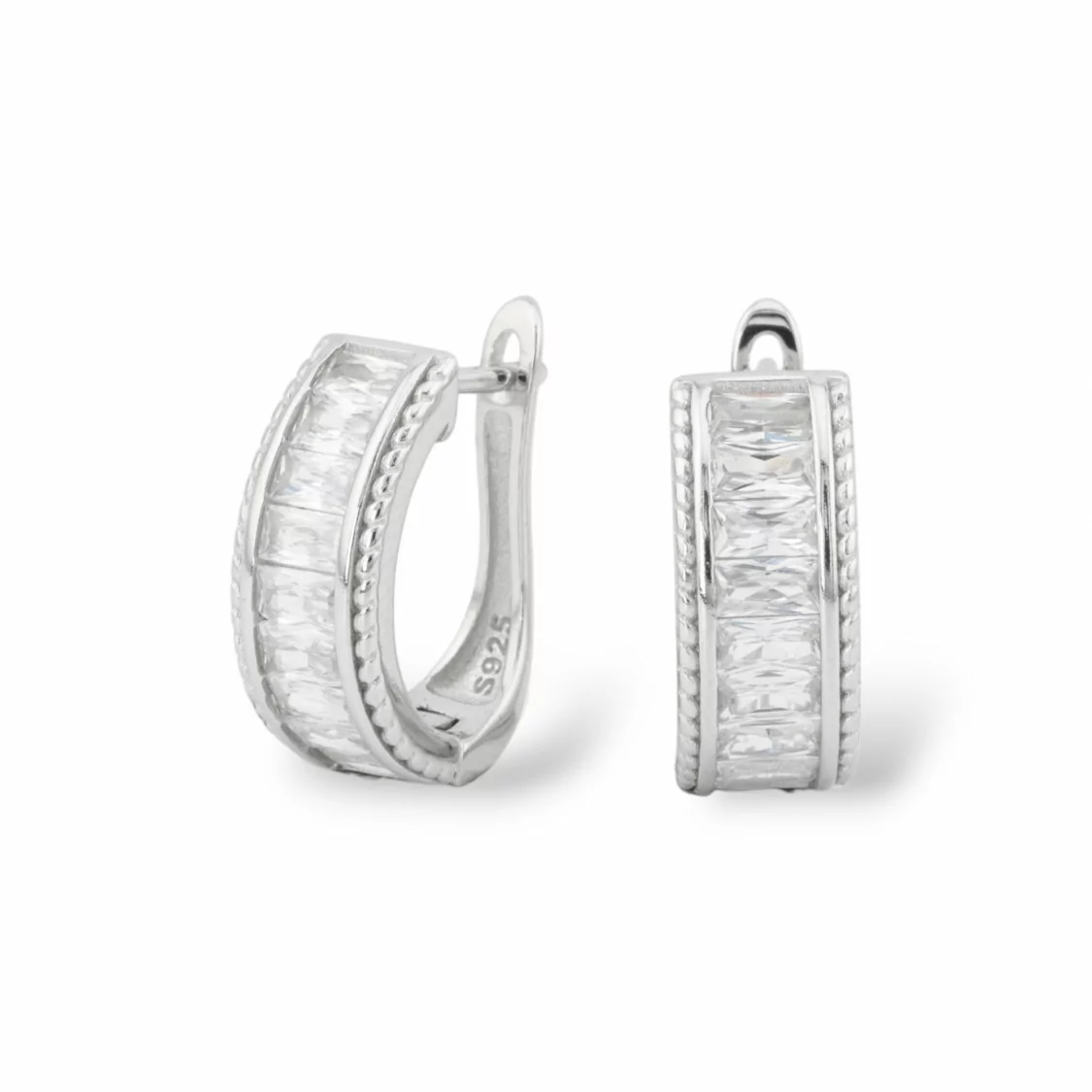 Orecchini Perno Chiuso Di Argento 925 Con Zirconi Micropave' 6,5x16mm 1 Paio Rodiato Bianco-ARGENTO 925 DESIGN ITALY | Worldofjewel.com