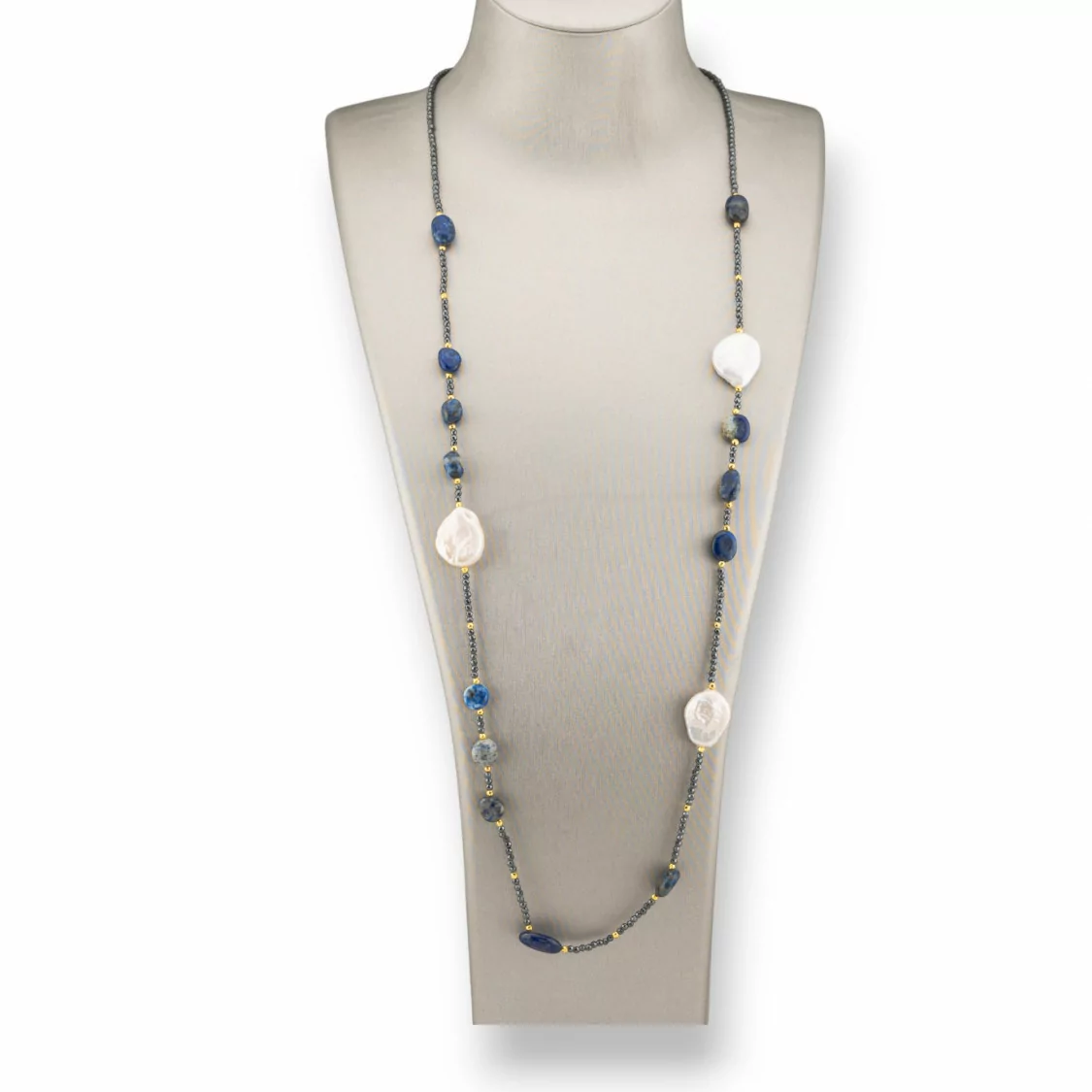 Collana Bijoux Charlestone Di Ematite Con Perle Di Fiume Barocche Piatte E Pietre Dure 90cm Lapislazzuli-DESIGN ITALY | Worldofjewel.com