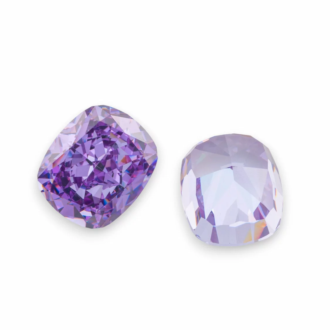 Gemma Corindone Sintetico Created Corundum Taglio A Cuscino 10x12mm 4pz Light Violet-PIETRE DA CASTONE E ZIRCONI | Worldofjewel.com