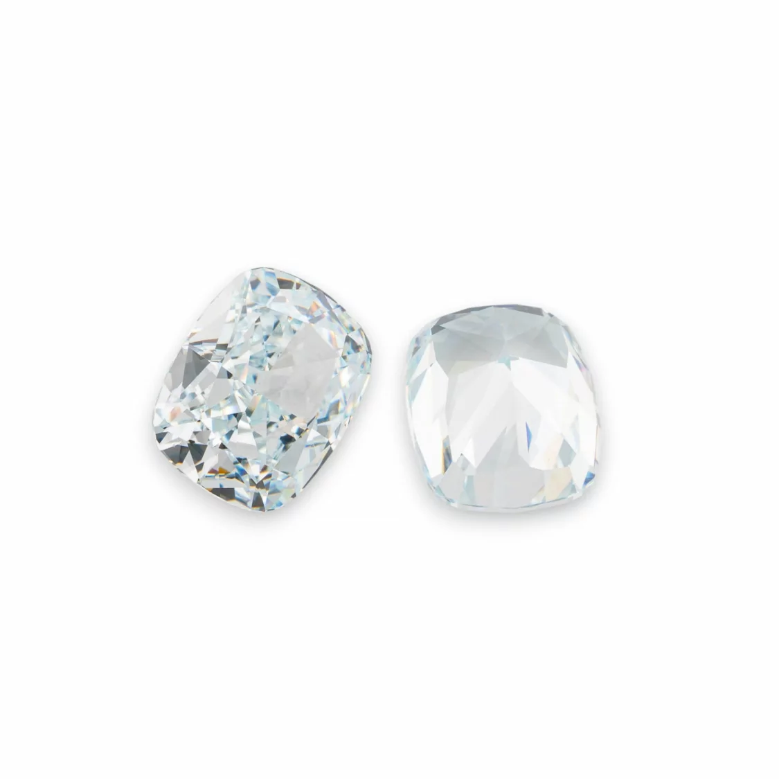 Gemma Corindone Sintetico Created Corundum Taglio A Cuscino 8x10mm 2pz Diamond White-PIETRE DA CASTONE E ZIRCONI | Worldofjewel.com