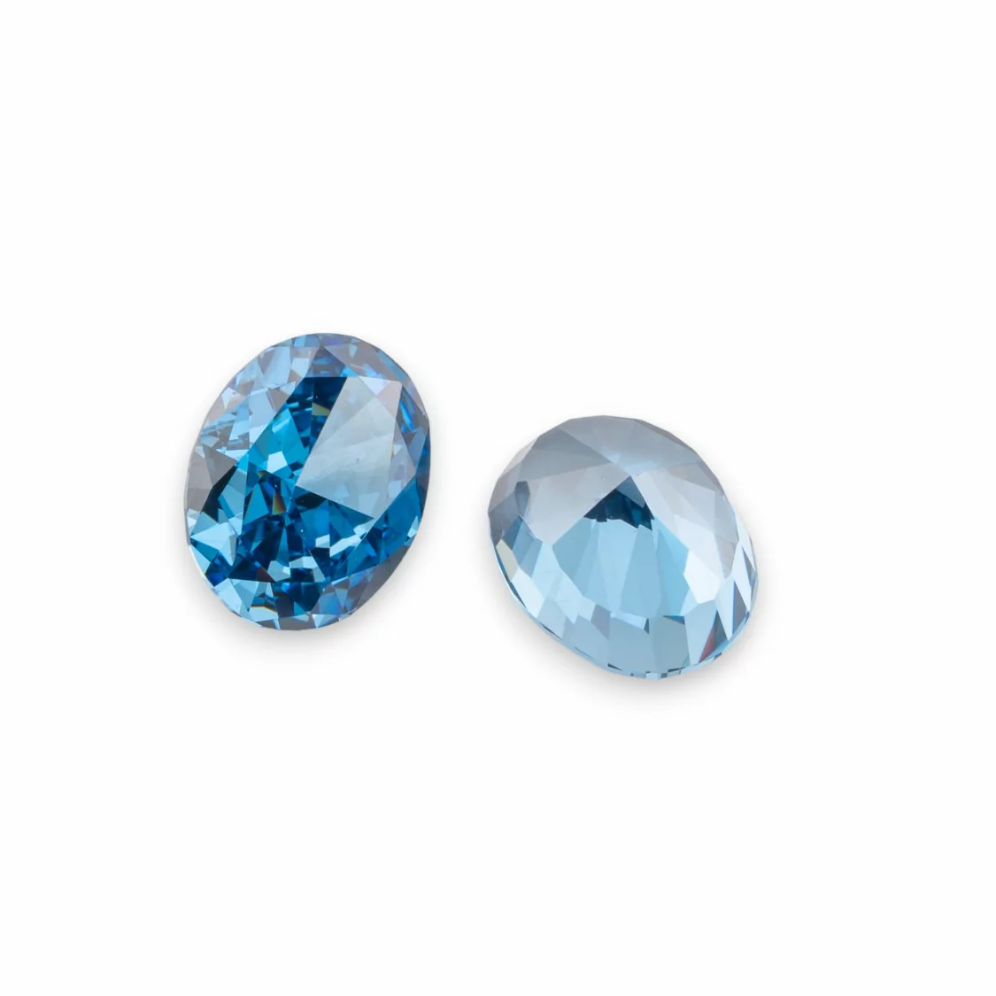 Gemma Corindone Sintetico Created Corundum Taglio Ovale 8x10mm 2pz Sapphire-PIETRE DA CASTONE E ZIRCONI | Worldofjewel.com