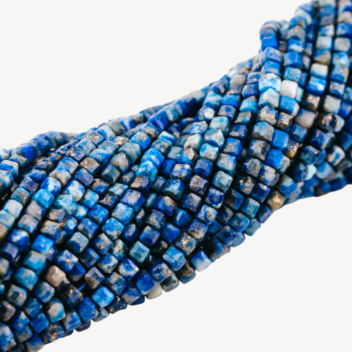 LAPISLAZZULI | Worldofjewel.com
