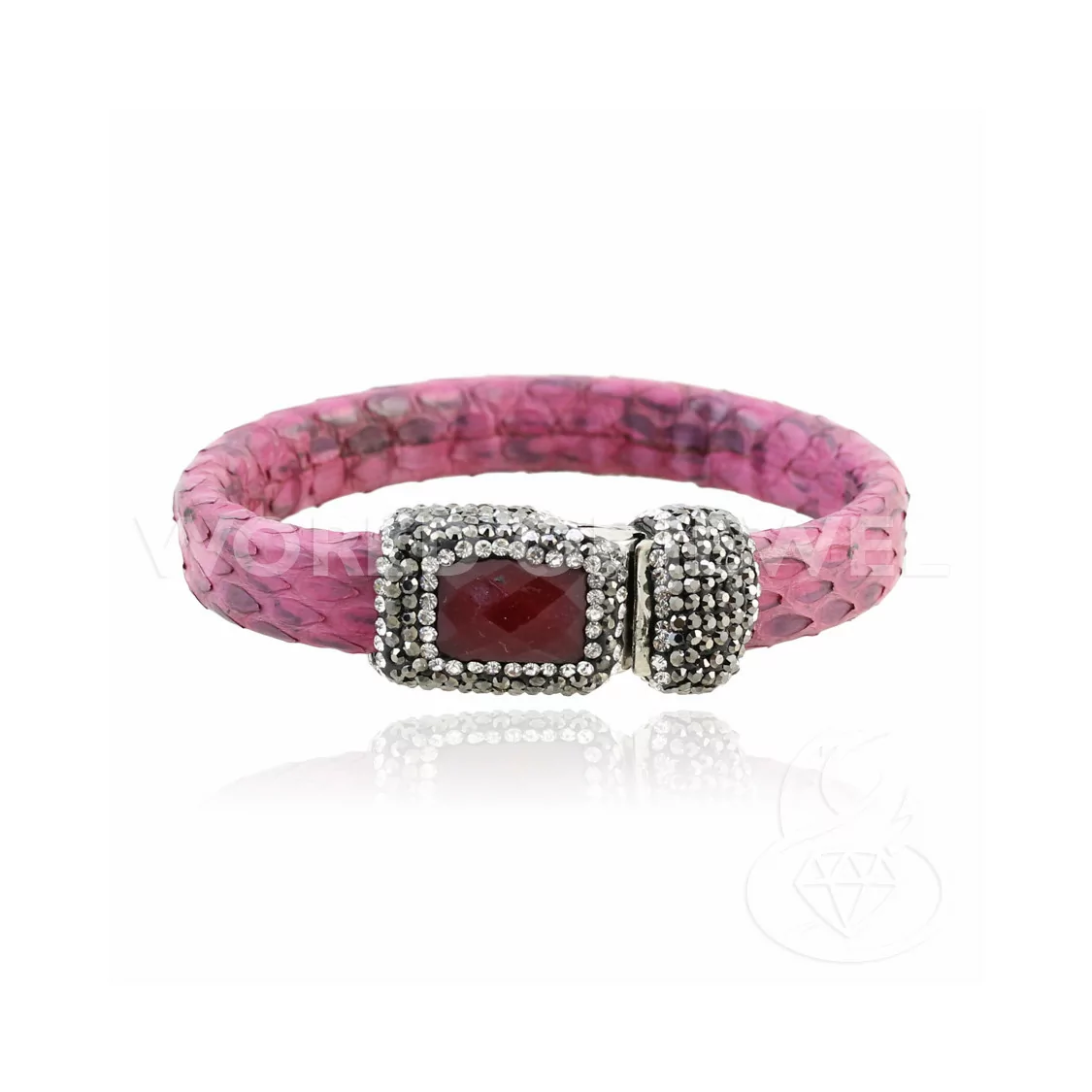 Bracciale Di Pelle Con Centrali Strass Marcasite Chiusura Magnetica - Color Fucsia e Giada Rubellite-BRACCIALI DI ECOPELLE | Worldofjewel.com